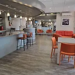 Ace Travel - A9 Montpellier Sud Szálloda