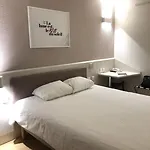 Ace Travel - A9 Montpellier Sud فندق 3*