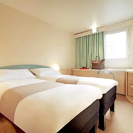 Ace Travel - A9 Montpellier Sud Hotel