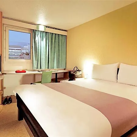 Hotel Ace Travel - A9 Montpellier Sud 3*