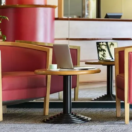 Ace Travel - A9 Montpellier Sud Hotel