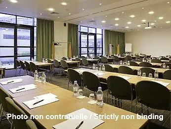 Hotel Ace Travel - A9 Montpellier Sud Fabrègues